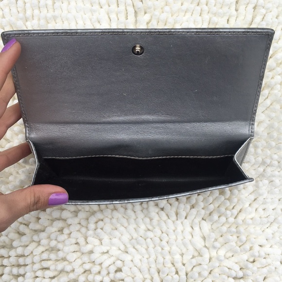 Authentic Gucci Guccissima Wallet - Picture 4 of 8